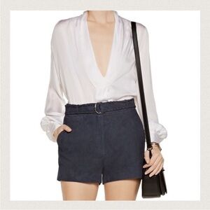 NWT Elizabeth and James suede belted whipstitch shorts, size 2